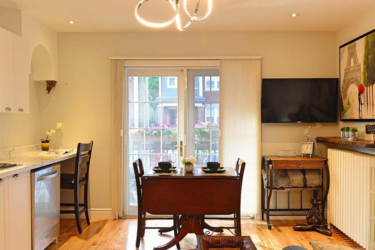 Ottawa Downtown Executive Apartment Retreat With Private Balcony Near Bank Street - Sleep Max 2 Екстериор снимка