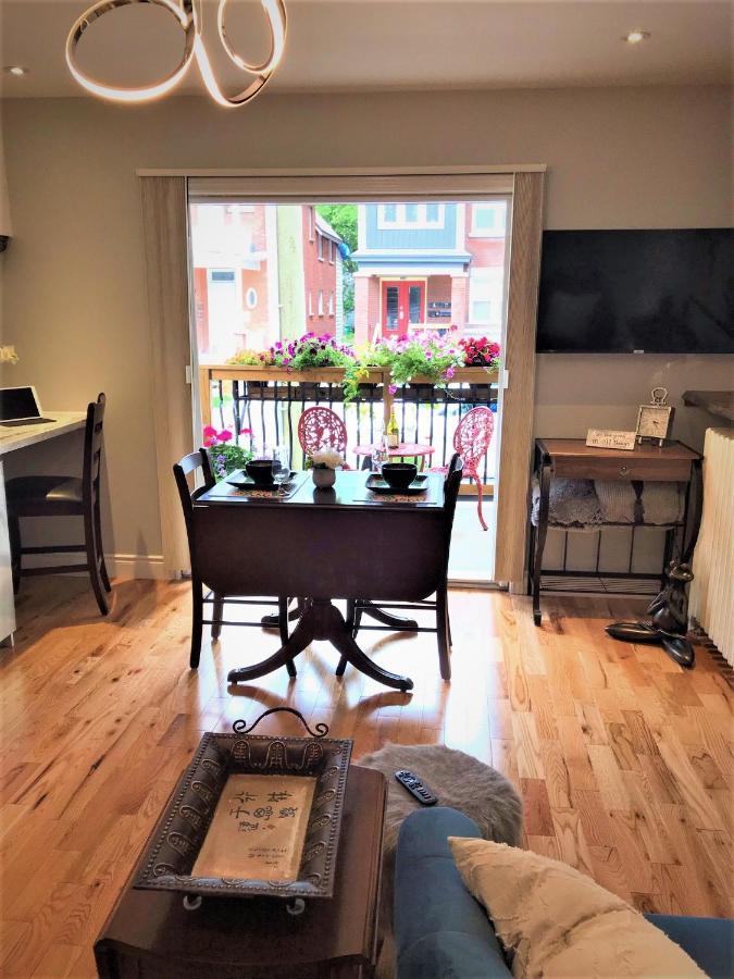 Ottawa Downtown Executive Apartment Retreat With Private Balcony Near Bank Street - Sleep Max 2 Екстериор снимка